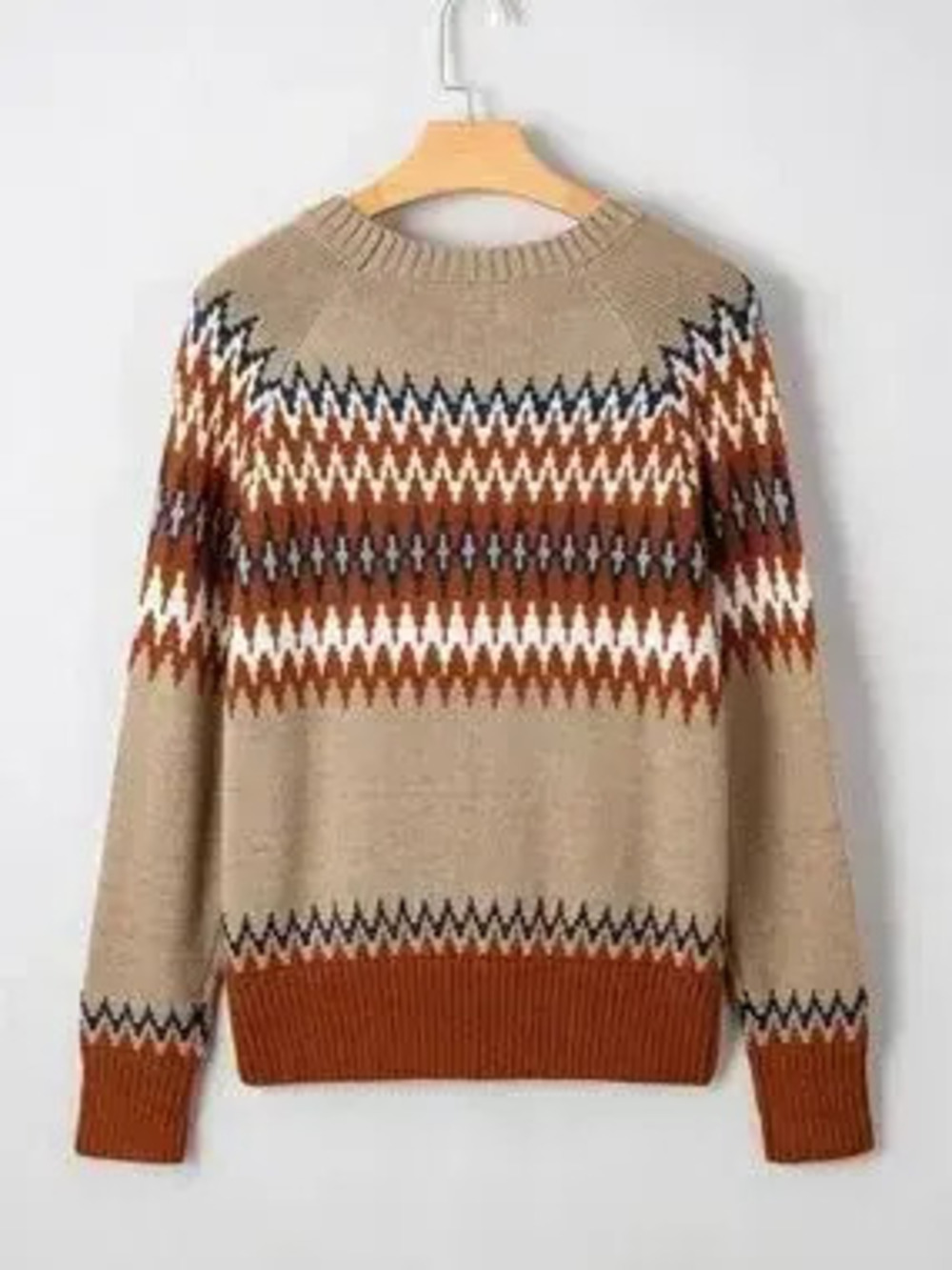 Color Block Crew Neck Sweater - Picture 6 of 10